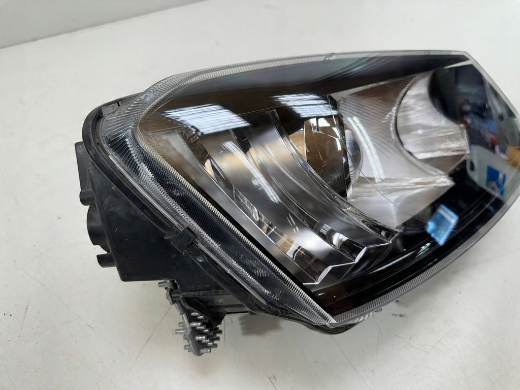 Frontscheinwerfer Skoda Yeti 5L1941016C LE12C6286 Xenon Rechts Headlight