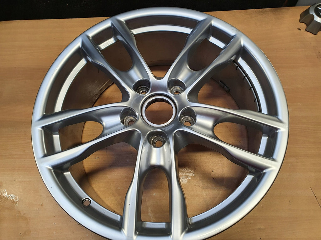 1x Alufelge 19 Zoll 8.0" 5x130 45ET Silber 98136214002 Porsche Cayman Rim Wheel