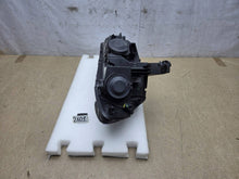 Load image into Gallery viewer, Frontscheinwerfer VW Caddy V 2K8941005D Links Scheinwerfer Headlight SCH3138592621gj