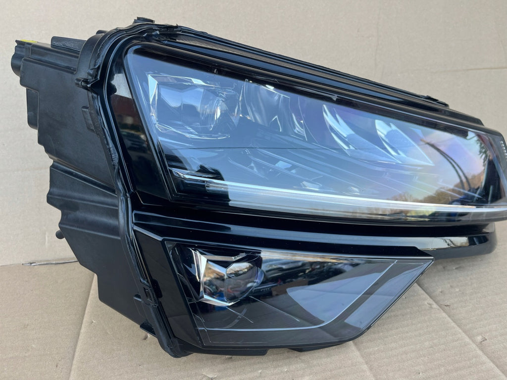 Frontscheinwerfer Renault I Karoq 57B941018B Rechts Scheinwerfer Headlight SCH6188218603qc