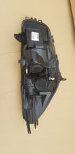 Load image into Gallery viewer, Frontscheinwerfer Renault Clio IV 260601732R Links Scheinwerfer Headlight SCH3341269721iq