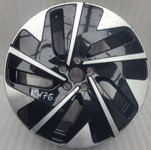 Load image into Gallery viewer, 1x Alufelge 19 Zoll 8.5" 5x112 42ET 14B601025B VW Rim Wheel FEL8072658307lr