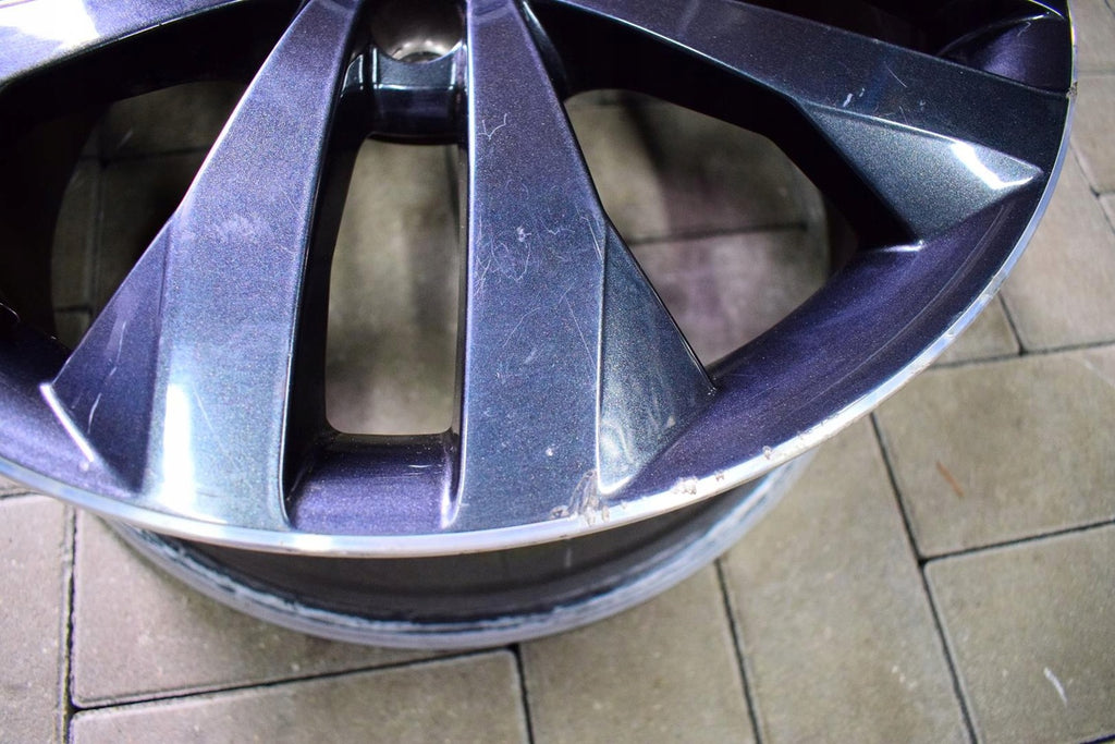 1x Alufelge 17 Zoll 7.0" 5x100 41ET Glanz Grau 5J0601025T Skoda Fabia Ii