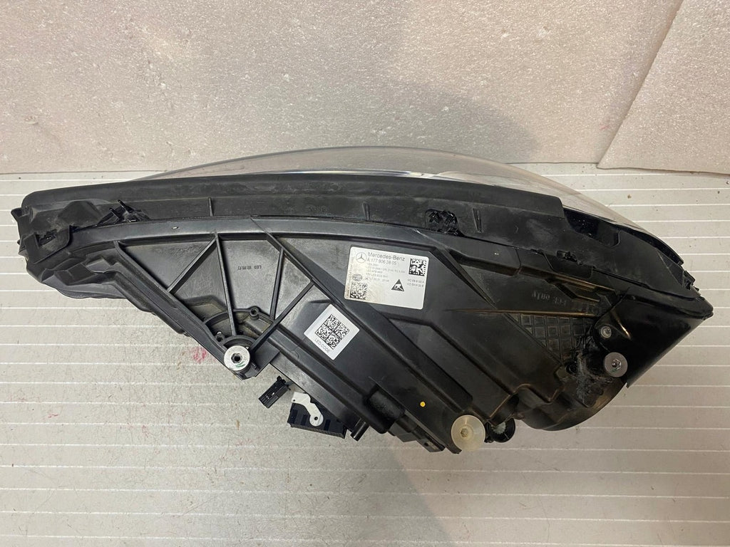 Frontscheinwerfer Mercedes-Benz W177 A1779063805 LED Rechts Headlight SCH3685932402zp