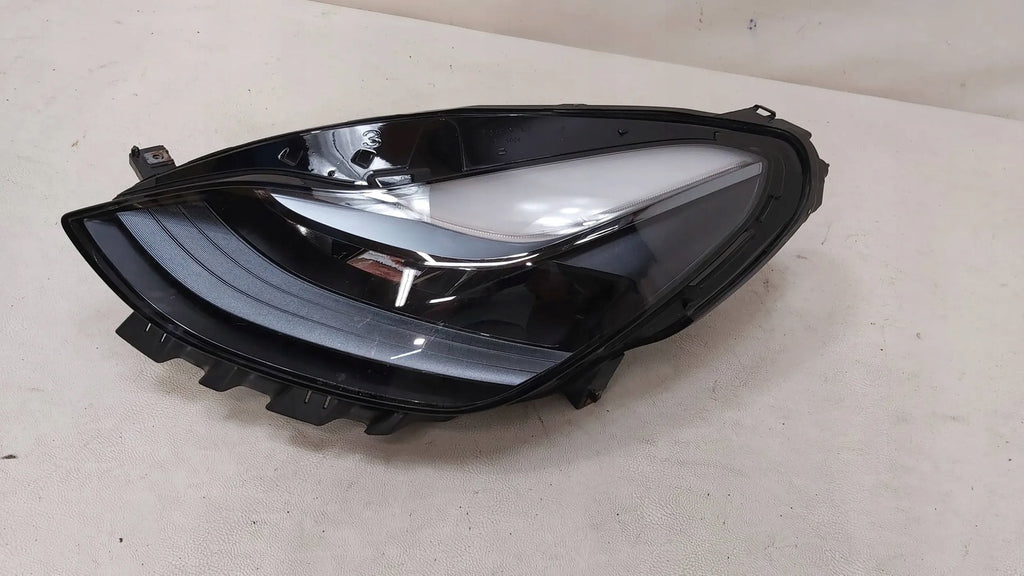 Frontscheinwerfer Tesla Model 3 PGP1996 1514952 Links Scheinwerfer Headlight
