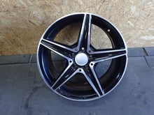 Laden Sie das Bild in den Galerie-Viewer, 1x Alufelge 18 Zoll 7.5&quot; 5x112 44ET A2054011100 Mercedes-Benz W205 Rim Wheel