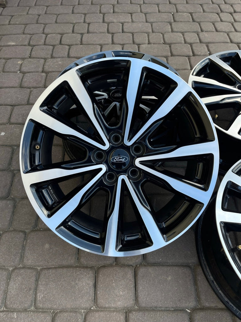 4x Alufelge 18 Zoll 7.5" 5x108 52 5ET Glanz Schwarz GJ5C-1007-P1A Ford Kuga I FEL4752399759un