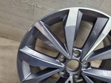 Laden Sie das Bild in den Galerie-Viewer, 1x Alufelge 17 Zoll 5x112 2GA601025B VW T-Roc Rim Wheel FEL2015461855af