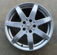 Load image into Gallery viewer, 1x Alufelge 17 Zoll 7.5" 5x112 47ET Glanz Silber A2044015802 Mercedes-Benz X204 FEL1420677477oj