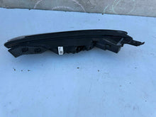 Load image into Gallery viewer, Frontscheinwerfer Hyundai Kona 92208-J9600 Rechts Scheinwerfer Headlight SCH1530362572na