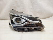Load image into Gallery viewer, Frontscheinwerfer Toyota Yaris LED Rechts Scheinwerfer Headlight