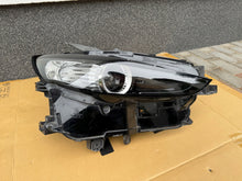 Laden Sie das Bild in den Galerie-Viewer, Frontscheinwerfer Mazda Cx30 Cx-30 DGJ151030 Full LED Rechts Headlight SCH5288313970sy
