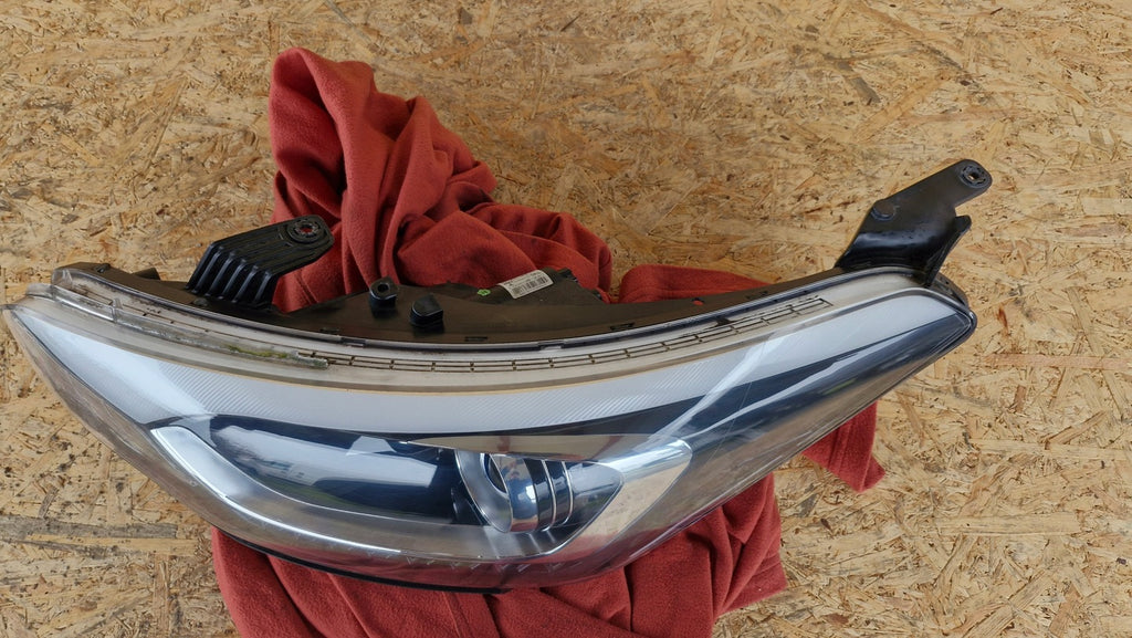Frontscheinwerfer Hyundai I20 II 92101C8200 LED Links Scheinwerfer Headlight