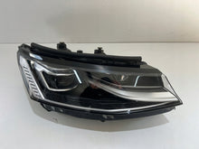 Laden Sie das Bild in den Galerie-Viewer, Frontscheinwerfer VW T7 7T1941082B Rechts Scheinwerfer Headlight SCH3706000076es