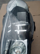 Load image into Gallery viewer, Frontscheinwerfer Audi A4 B7 8E0941003 Xenon Links Scheinwerfer Headlight SCH7586666904uq