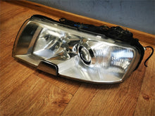 Laden Sie das Bild in den Galerie-Viewer, Frontscheinwerfer Skoda Superb I Links Scheinwerfer Headlight