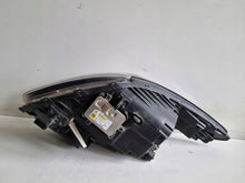 Laden Sie das Bild in den Galerie-Viewer, Frontscheinwerfer Hyundai I40 92101-3Z620 Xenon Links Scheinwerfer Headlight