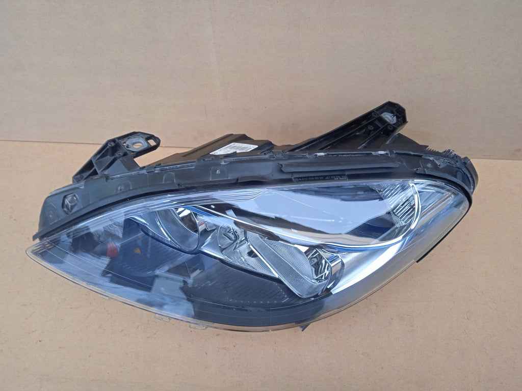 Frontscheinwerfer Mercedes-Benz W246 A2468200161 LED Links Headlight