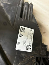 Load image into Gallery viewer, Frontscheinwerfer Mercedes-Benz W246 A2479067600 Rechts Scheinwerfer Headlight SCH9081710001cv