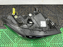 Laden Sie das Bild in den Galerie-Viewer, Frontscheinwerfer BMW X3 G01 G02 5A29206-10 Vorderseite Scheinwerfer Headlight SCH8939768328dy