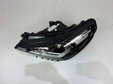 Laden Sie das Bild in den Galerie-Viewer, Frontscheinwerfer BMW X1 5A9A227-01 Full LED Links Scheinwerfer Headlight SCH2034238545gt