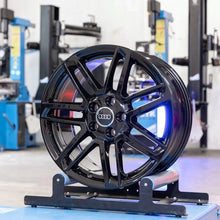 Laden Sie das Bild in den Galerie-Viewer, 4x Alufelge 18 Zoll 8.5" 5x112 50ET Matt Silber Audi Rim Wheel FEL1688540314wm