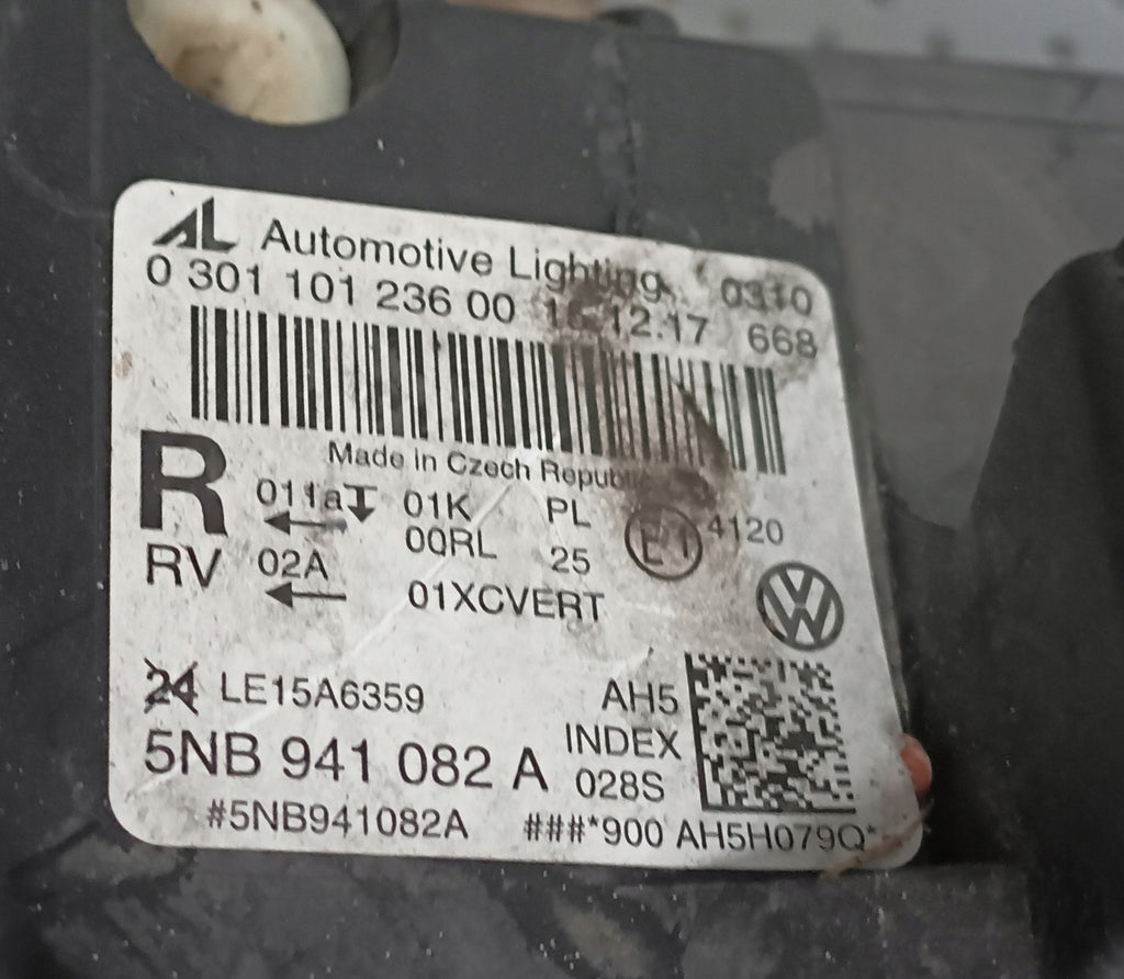 Frontscheinwerfer VW Tiguan 5NB941082A LED Rechts Scheinwerfer Headlight