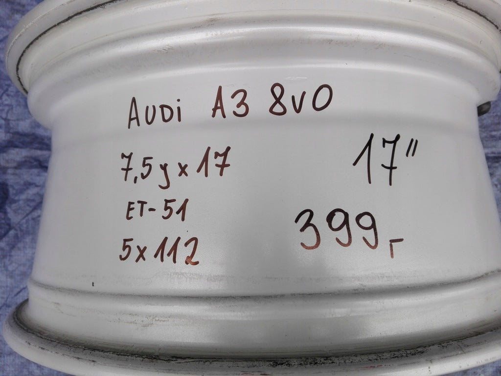 1x Alufelge 17 Zoll 7.5" 5x112 51ET Glanz Silber 8V0601025DM Audi A3 Rim Wheel FEL6809353215tr
