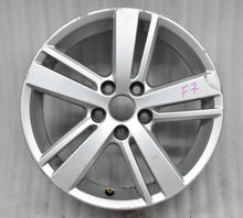 Load image into Gallery viewer, 1x Alufelge 16 Zoll 6.5&quot; 5x112 50ET Glanz Silber 5K0601025 VW Golf V Touran