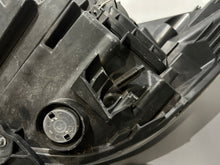 Laden Sie das Bild in den Galerie-Viewer, Frontscheinwerfer Ford Kuga CV44-13005-AG Xenon Rechts Scheinwerfer Headlight SCH8880258307tx