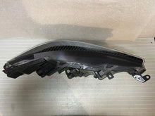 Laden Sie das Bild in den Galerie-Viewer, Frontscheinwerfer Toyota 4 Yaris EUK0-8 Full LED Links Scheinwerfer Headlight SCH1711213764of