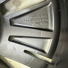 Load image into Gallery viewer, 1x Alufelge 19 Zoll 8.0" 5x112 45ET Glanz Graphit 5LA601025A Mg Enyaq Rim Wheel FEL8082618854ew