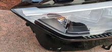 Laden Sie das Bild in den Galerie-Viewer, Frontscheinwerfer Audi Q3 83A941011 Xenon Links Scheinwerfer Headlight SCH1005114511yh