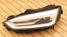 Laden Sie das Bild in den Galerie-Viewer, Frontscheinwerfer Audi A5 8W6941005C Xenon Links Scheinwerfer Headlight