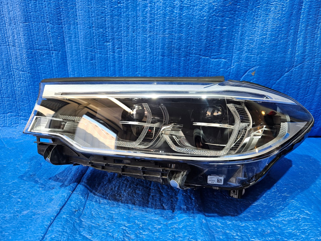 Frontscheinwerfer BMW 5 G31 G30 7439193-04 LED Links Scheinwerfer Headlight SCH6323342387uv