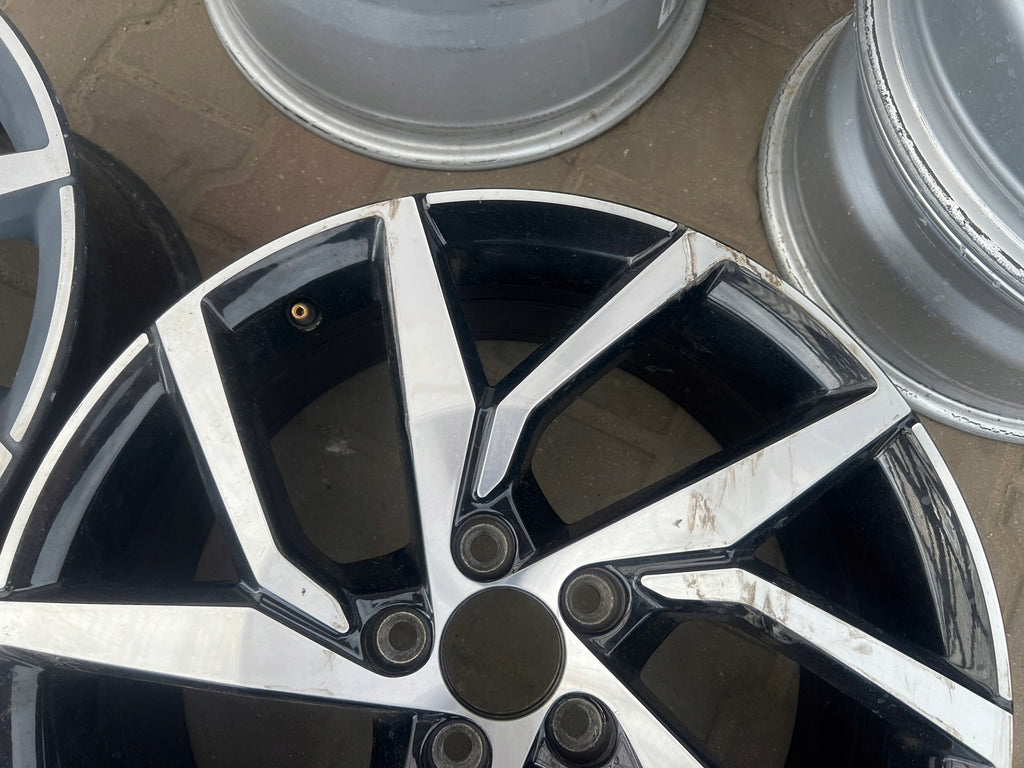 1x Alufelge 18 Zoll 7.5" 5x108 45ET Glanz Silber 32209776 Volvo S60 V60