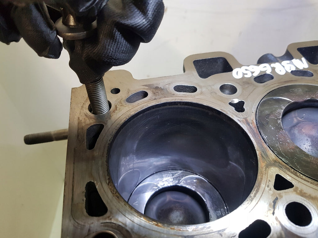 Motorblock Renault Espace III Talisman Koleos M9R650 2.0 DCI Diesel Unkomplett