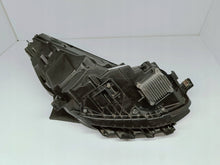 Laden Sie das Bild in den Galerie-Viewer, Frontscheinwerfer Mercedes-Benz Model 3 151495200D Links Scheinwerfer Headlight SCH3671179458sj