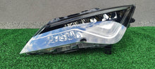 Laden Sie das Bild in den Galerie-Viewer, Frontscheinwerfer Seat Leon 5F1941007G LED Links Scheinwerfer Headlight SCH2790874561ol