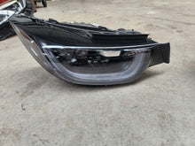 Laden Sie das Bild in den Galerie-Viewer, Frontscheinwerfer BMW I3 7472186-02 Rechts Scheinwerfer Headlight SCH1228236498aq