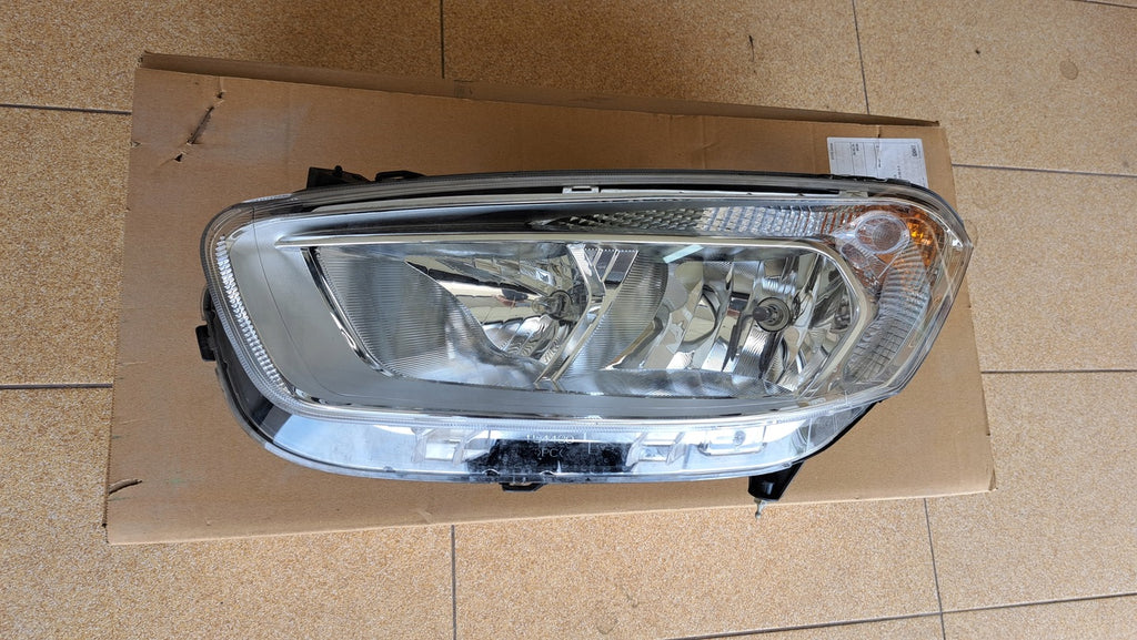 Frontscheinwerfer Ford Courier JT7613W030AD Links Scheinwerfer Headlight SCH9775107148sp