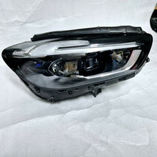 Laden Sie das Bild in den Galerie-Viewer, Frontscheinwerfer Mercedes-Benz W247 A2479061404 Full LED Rechts Headlight SCH5625004125gr
