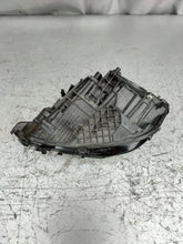 Laden Sie das Bild in den Galerie-Viewer, Frontscheinwerfer Mercedes-Benz Cla C118 A1189062600 Rechts Headlight SCH1676406503oa