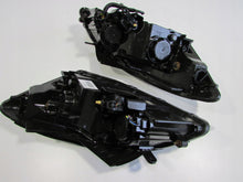 Laden Sie das Bild in den Galerie-Viewer, Frontscheinwerfer Kia Ceed 921011H010 Ein Stück (Rechts oder Links) Headlight