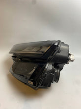 Laden Sie das Bild in den Galerie-Viewer, Frontscheinwerfer Skoda Karoq 57B941009 LED Ein Stück (Rechts oder Links) SCH9174364857bx