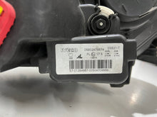 Laden Sie das Bild in den Galerie-Viewer, Frontscheinwerfer Iveco Daily I 05802476874 Links Scheinwerfer Headlight SCH8399744581pi