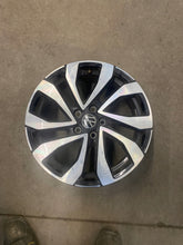 Load image into Gallery viewer, 1x Alufelge 16 Zoll 6.0&quot; 5x100 35ET Schwarz GM601025AA Vw Rim Wheel