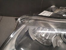 Laden Sie das Bild in den Galerie-Viewer, Frontscheinwerfer Audi A6 C6 Xenon Links Scheinwerfer Headlight