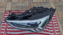 Laden Sie das Bild in den Galerie-Viewer, Frontscheinwerfer Audi Q3 83A941033 LED Links Scheinwerfer Headlight SCH5663007510cq