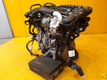 Laden Sie das Bild in den Galerie-Viewer, Motor Peugeot 3008 10TMA6 1.2 THP Benzin Engine Komplett